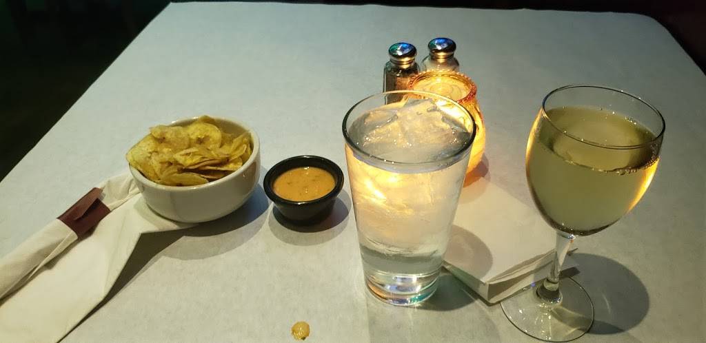 La Pena Restaurante | night club | 4212-4214 N Milwaukee Ave, Chicago, IL 60641, USA | 7735457022 OR +1 773-545-7022