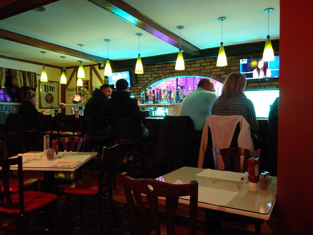 Food Fusion Bar & Grill | restaurant | 737 W Main St, Endicott, NY 13760, USA | 6072396721 OR +1 607-239-6721