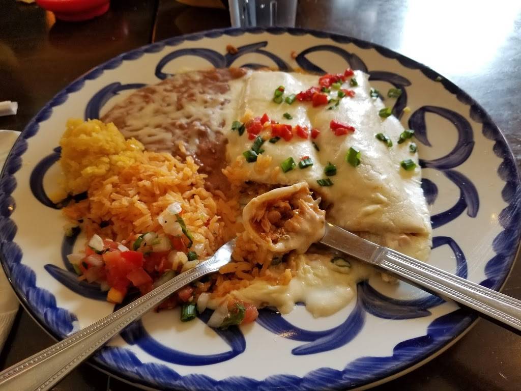 El Torito | restaurant | 5995 Katella Ave, Cypress, CA 90630, USA | 7147618155 OR +1 714-761-8155