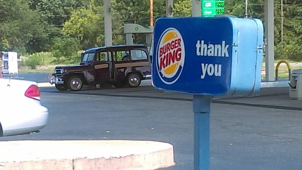 BP | restaurant | 12301 W Michigan Ave, Parma, MI 49269, USA | 5175318800 OR +1 517-531-8800