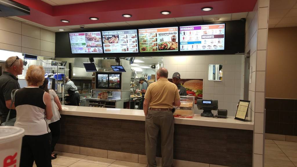 Burger King | restaurant | 4430 Summer Ave, Memphis, TN 38122, USA | 9018002614 OR +1 901-800-2614