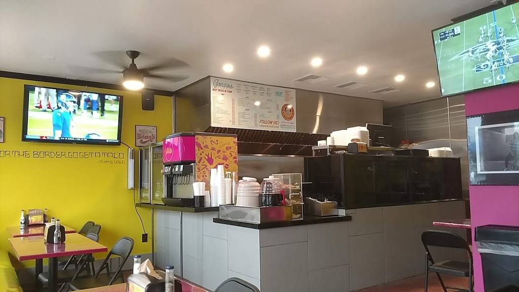Gonzos Tacos | restaurant | 825 N Harbor Blvd, Fullerton, CA 92832, USA | 8889458226 OR +1 888-945-8226