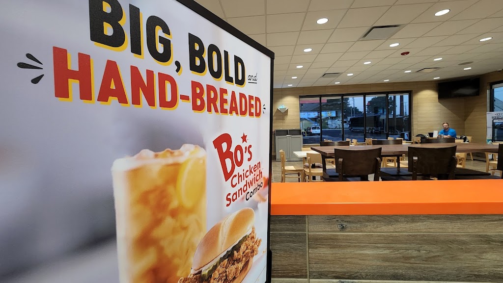 Bojangles | restaurant | I-40 &, S Crawford St, Clarksville, AR 72830, USA | 7045272675 OR +1 704-527-2675