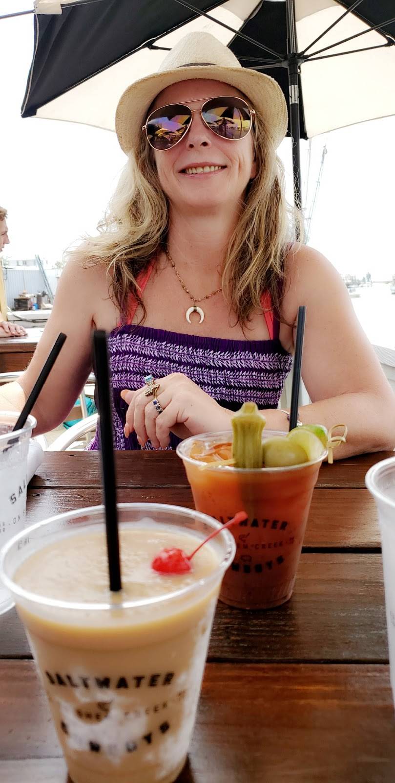 Saltwater Cowboys | restaurant | 130 Mill St, Mt Pleasant, SC 29464, USA | 8438560700 OR +1 843-856-0700