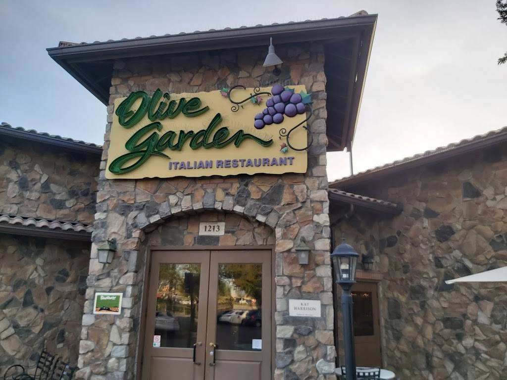Olive Garden Italian Restaurant | meal takeaway | 1213 W Irvington Rd, Tucson, AZ 85714, USA | 5204340789 OR +1 520-434-0789