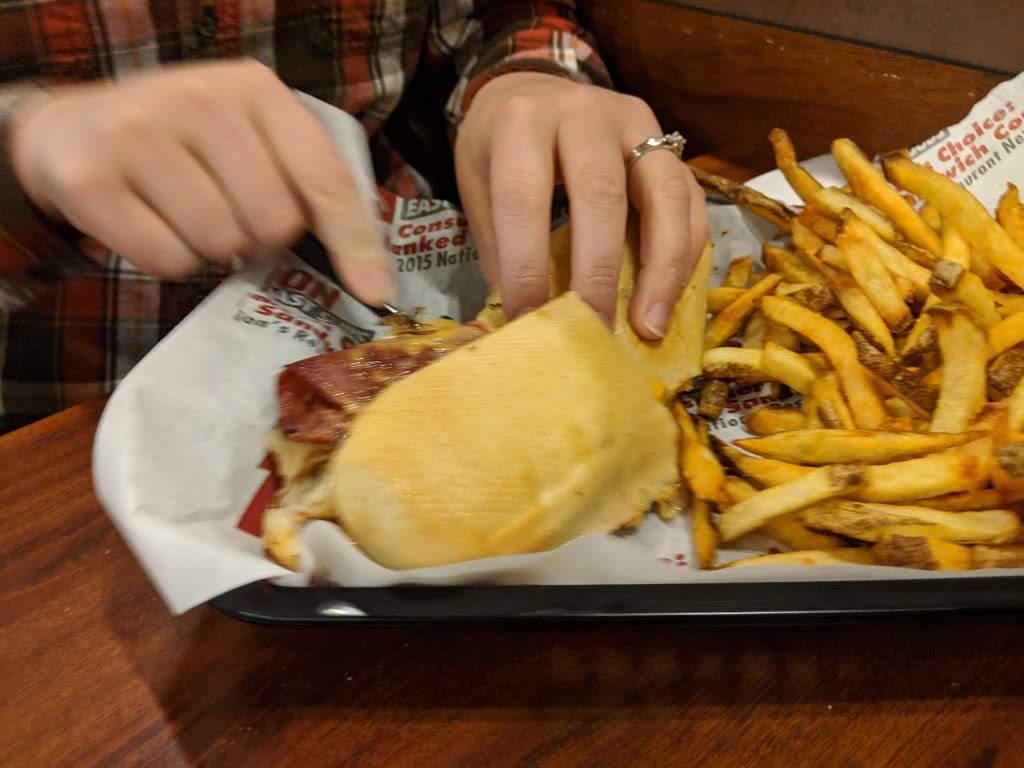 Penn Station East Coast Subs | meal takeaway | 4007 N Main St, Mishawaka, IN 46545, USA | 5742178093 OR +1 574-217-8093