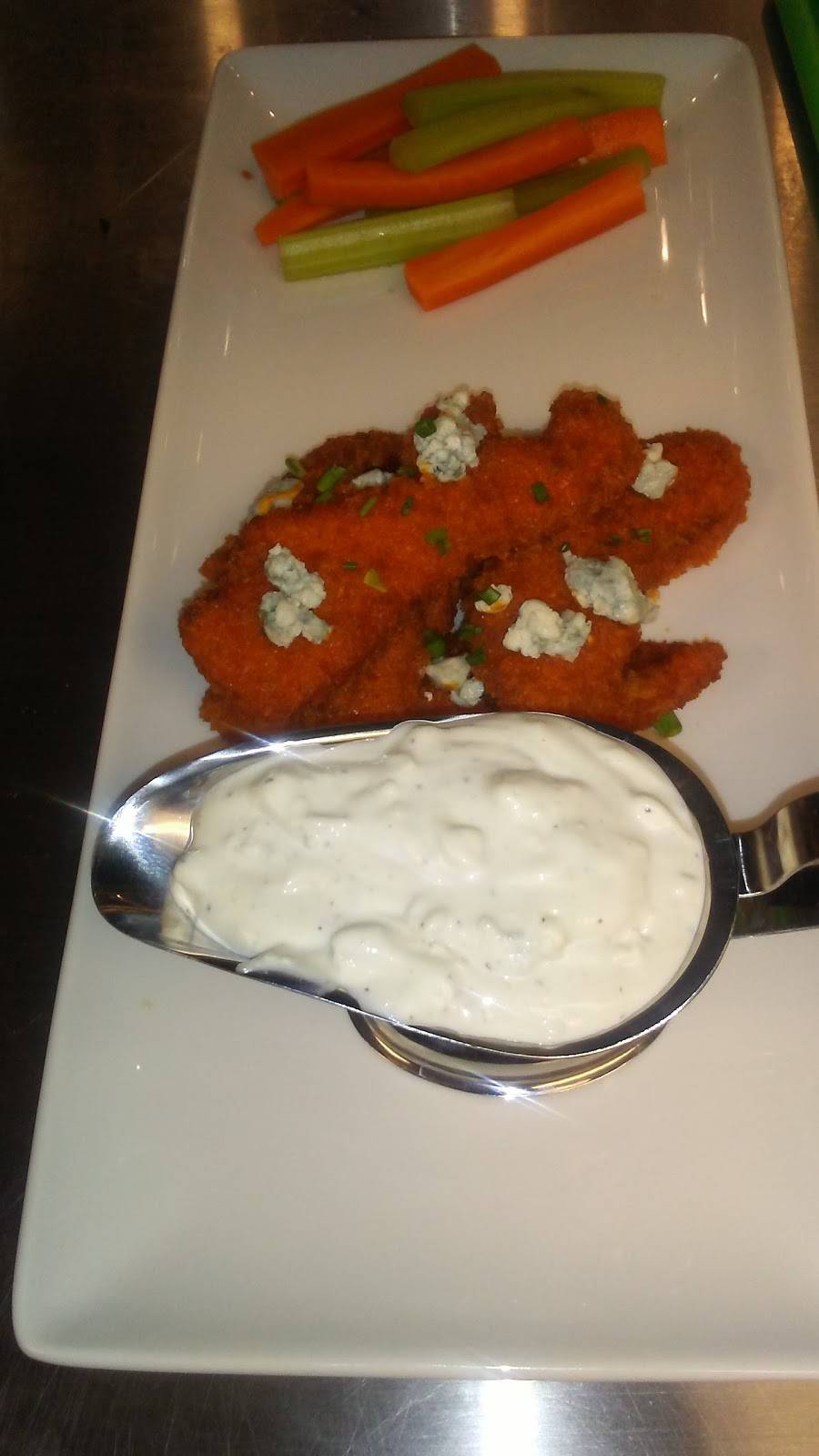 Hyatt | restaurant | 300 Pearl St, Buffalo, NY 14202, USA | 7168561234 OR +1 716-856-1234