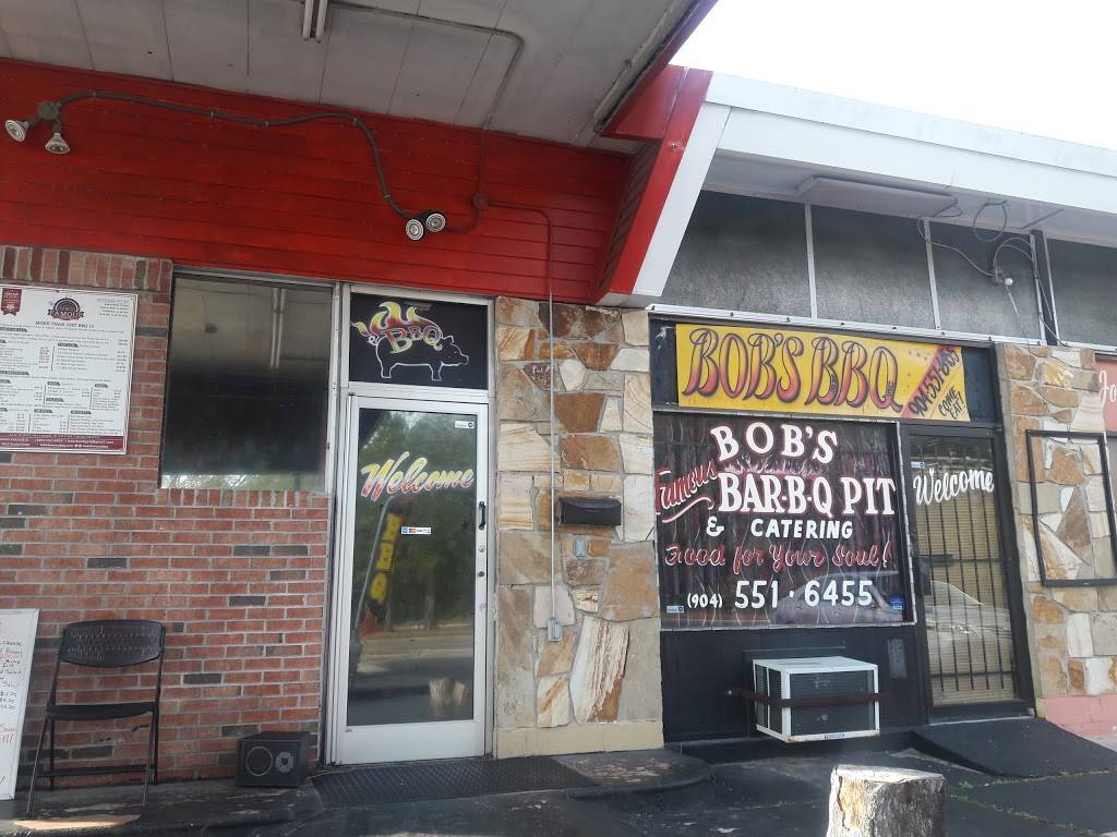 Bobs Famous BBQ | restaurant | 5013 Soutel Dr, Jacksonville, FL 32208, USA | 9045516455 OR +1 904-551-6455