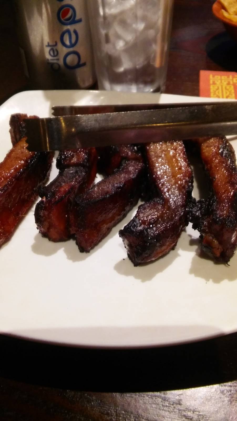 Mr Qs | restaurant | 2115 Williamsbridge Rd, Bronx, NY 10461, USA | 7188232424 OR +1 718-823-2424