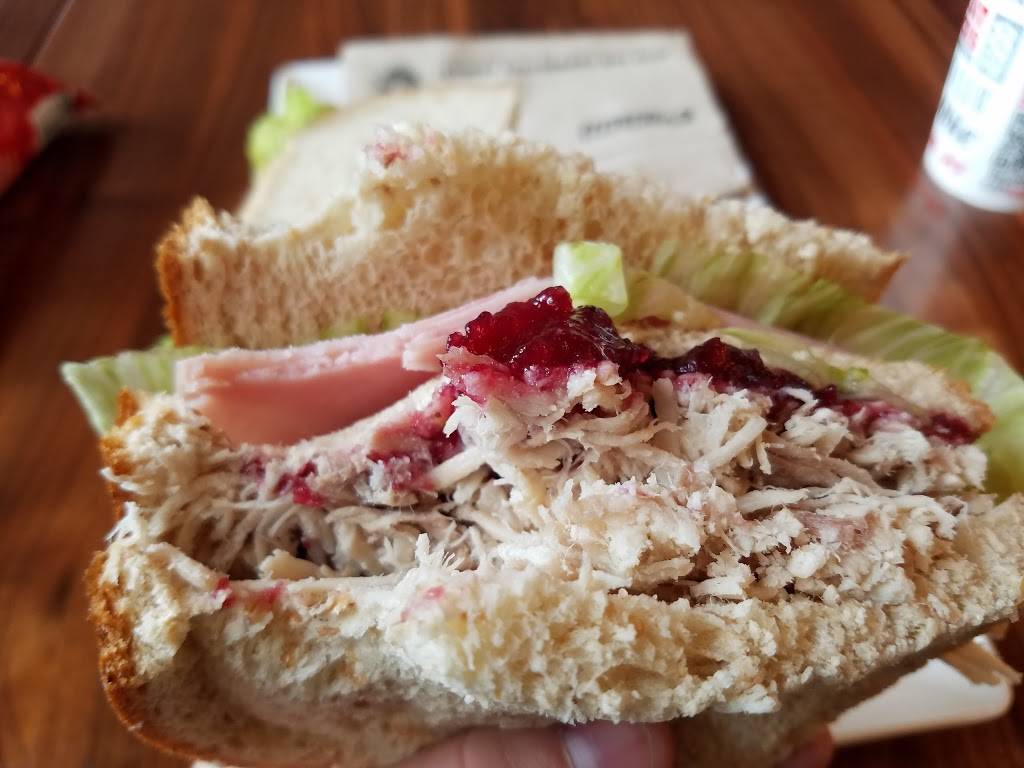 Capriottis Sandwich Shop | restaurant | 5320 E 82nd St #105, Castleton, IN 46250, USA | 3178134663 OR +1 317-813-4663