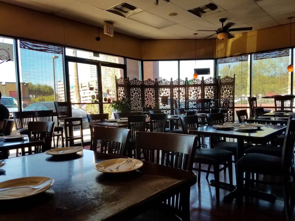 Thai Basil | restaurant | 403 W University Dr #101, Tempe, AZ 85281, USA | 4809689250 OR +1 480-968-9250