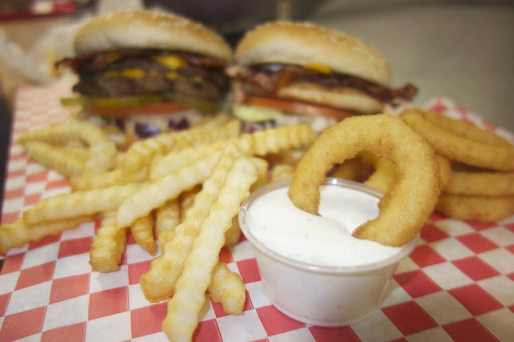 Triangle Drive In | restaurant | 4915 E McKinley Ave, Fresno, CA 93727, USA | 5593745646 OR +1 559-374-5646