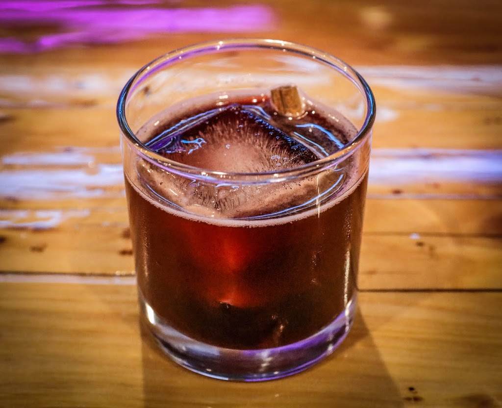 Purgatory Whiskey Bar & Craft Beer | restaurant | 31 W 10th St, Tracy, CA 95376, USA | 2095975397 OR +1 209-597-5397