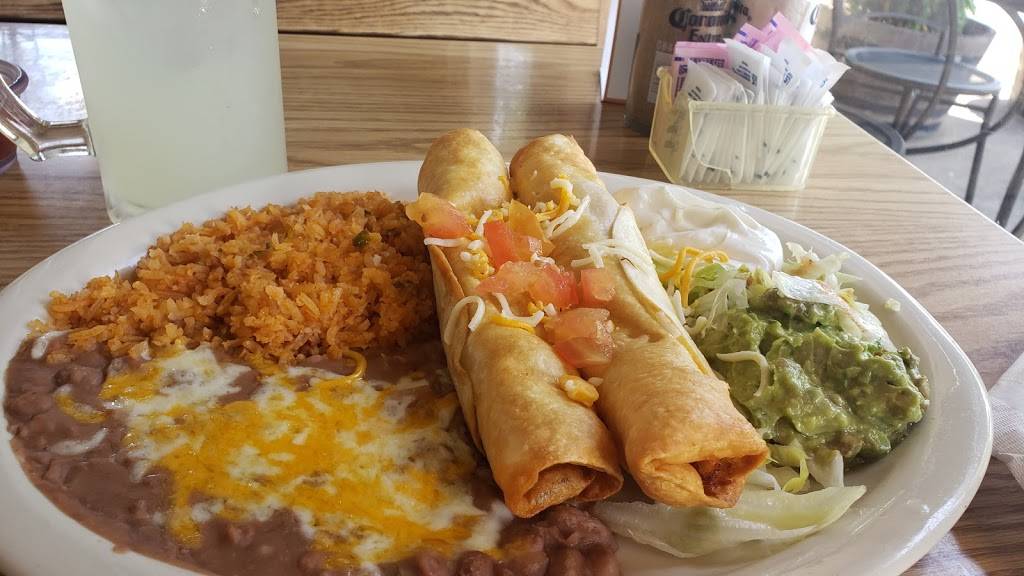 Cabos Mexican Restaurant | restaurant | 14868 Olympic Dr, Clearlake, CA 95422, USA | 7079952162 OR +1 707-995-2162