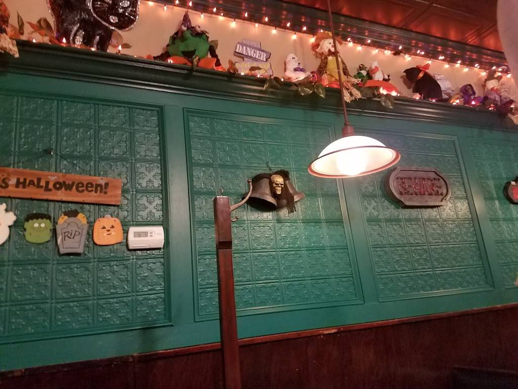 Mundays | restaurant | 259 Main St, Huntington, NY 11743, USA | 6314213553 OR +1 631-421-3553