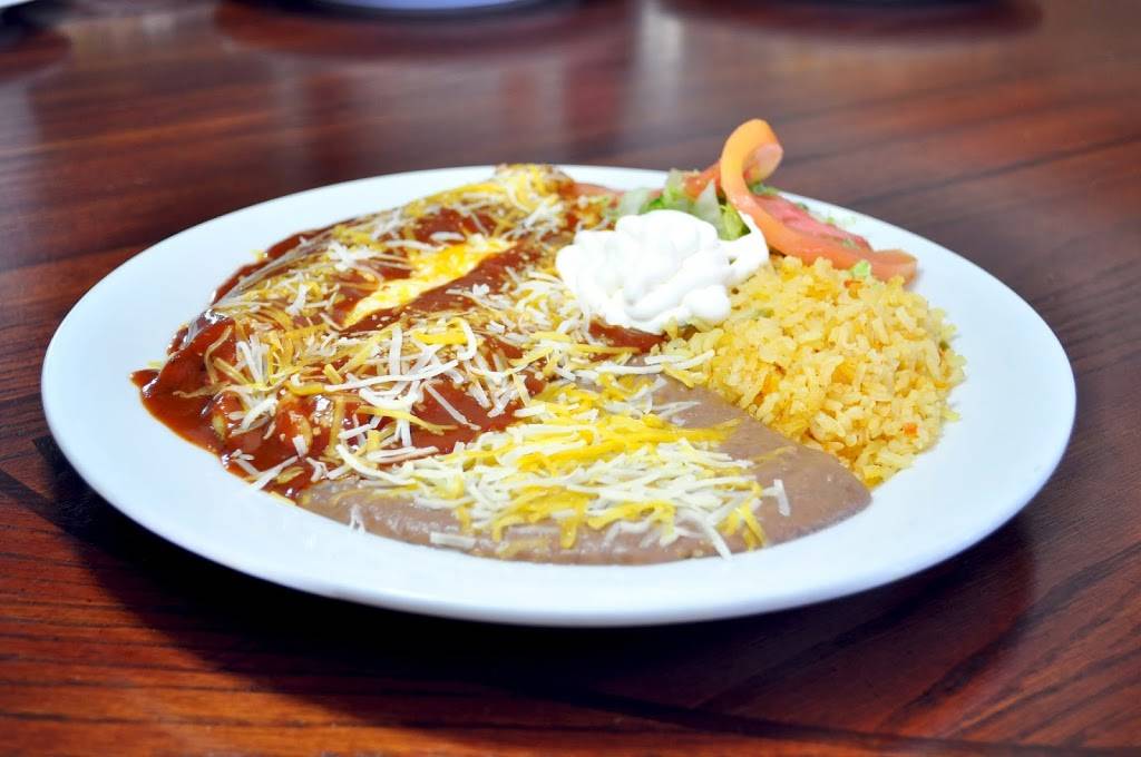 El Chile Relleno Mexican Grill | restaurant | 25098 Marguerite Pkwy, Mission Viejo, CA 92692, USA | 9494550500 OR +1 949-455-0500