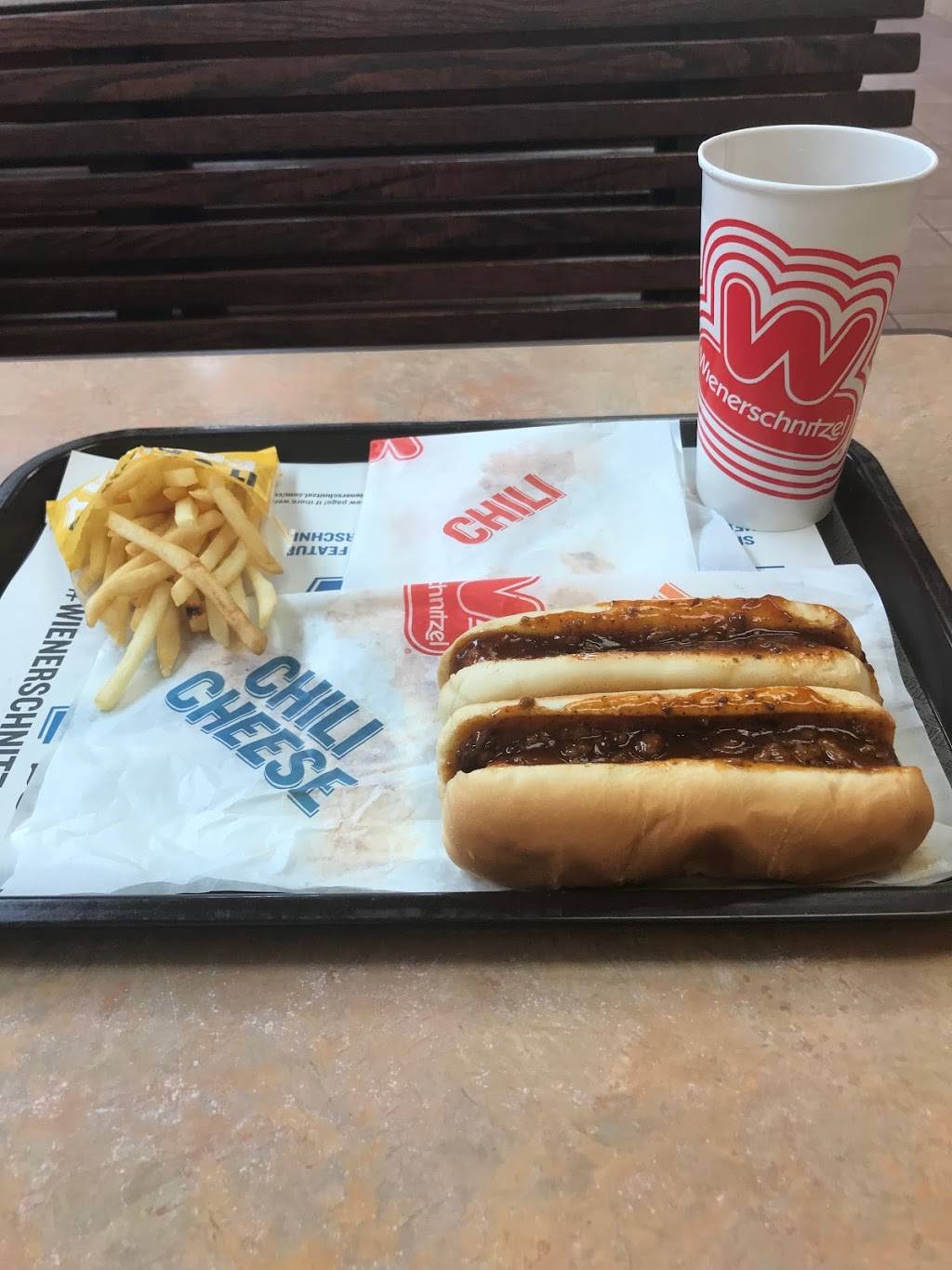 Wienerschnitzel | restaurant | 1904 Oates Dr, Mesquite, TX 75150, USA | 9726823643 OR +1 972-682-3643