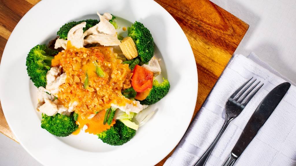 Jade Thai Oriental Cuisine | restaurant | 157 Bayfield St, Barrie, ON L4M 3B4, Canada | 7055030071 OR +1 705-503-0071