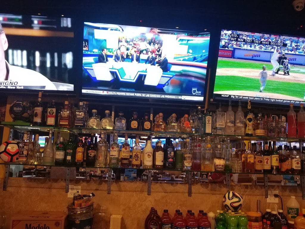 El Potosino Restaurant | restaurant | 1105 Bandera Rd, San Antonio, TX 78228, USA | 2104321324 OR +1 210-432-1324