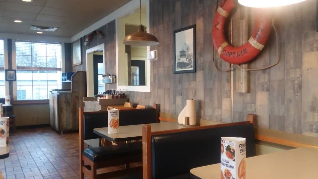 Captain Ds | restaurant | 1212 Manchester Expy, Columbus, GA 31904, USA | 7063275104 OR +1 706-327-5104