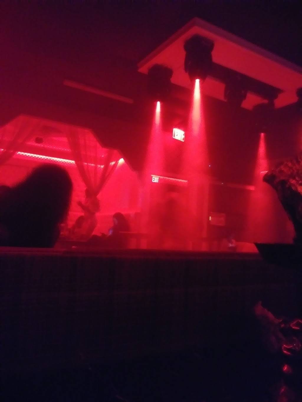 FLEX LOUNGE | restaurant | 3671 N Decatur Rd, Decatur, GA 30032, USA | 4042173935 OR +1 404-217-3935