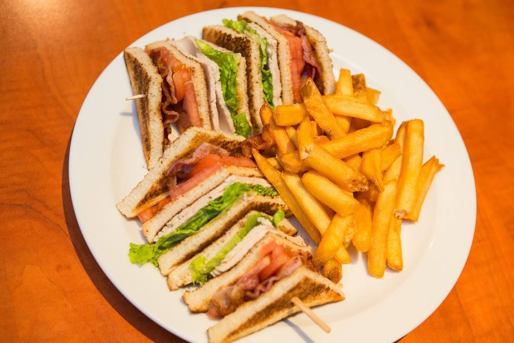 The Village Restaurant | restaurant | 35 King St E, Stoney Creek, ON L8G 1J9, Canada | 9056621811 OR +1 905-662-1811