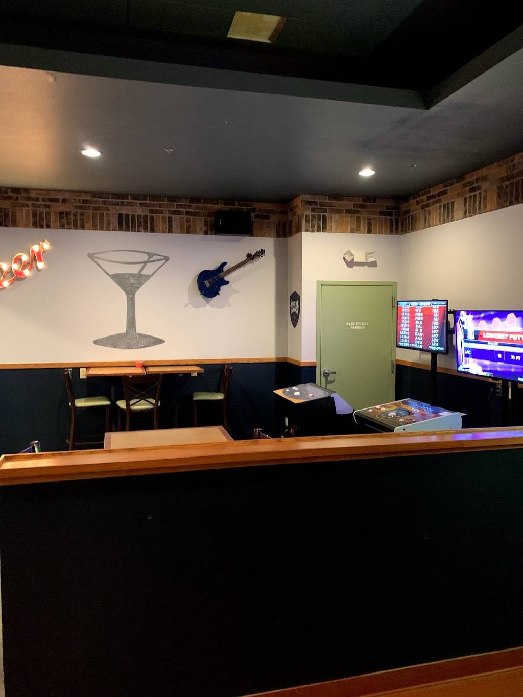 ZooCity Beastro | restaurant | 5222 Portage Rd, Portage, MI 49002, USA | 2698882074 OR +1 269-888-2074