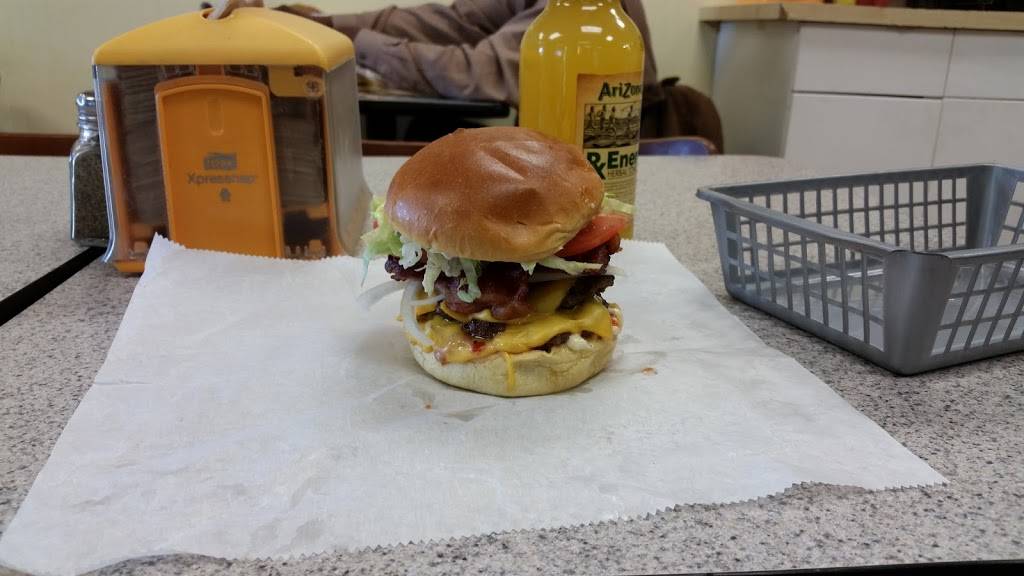 Franconia Pizza | restaurant | 6112 Franconia Rd, Alexandria, VA 22310, USA | 7039714766 OR +1 703-971-4766