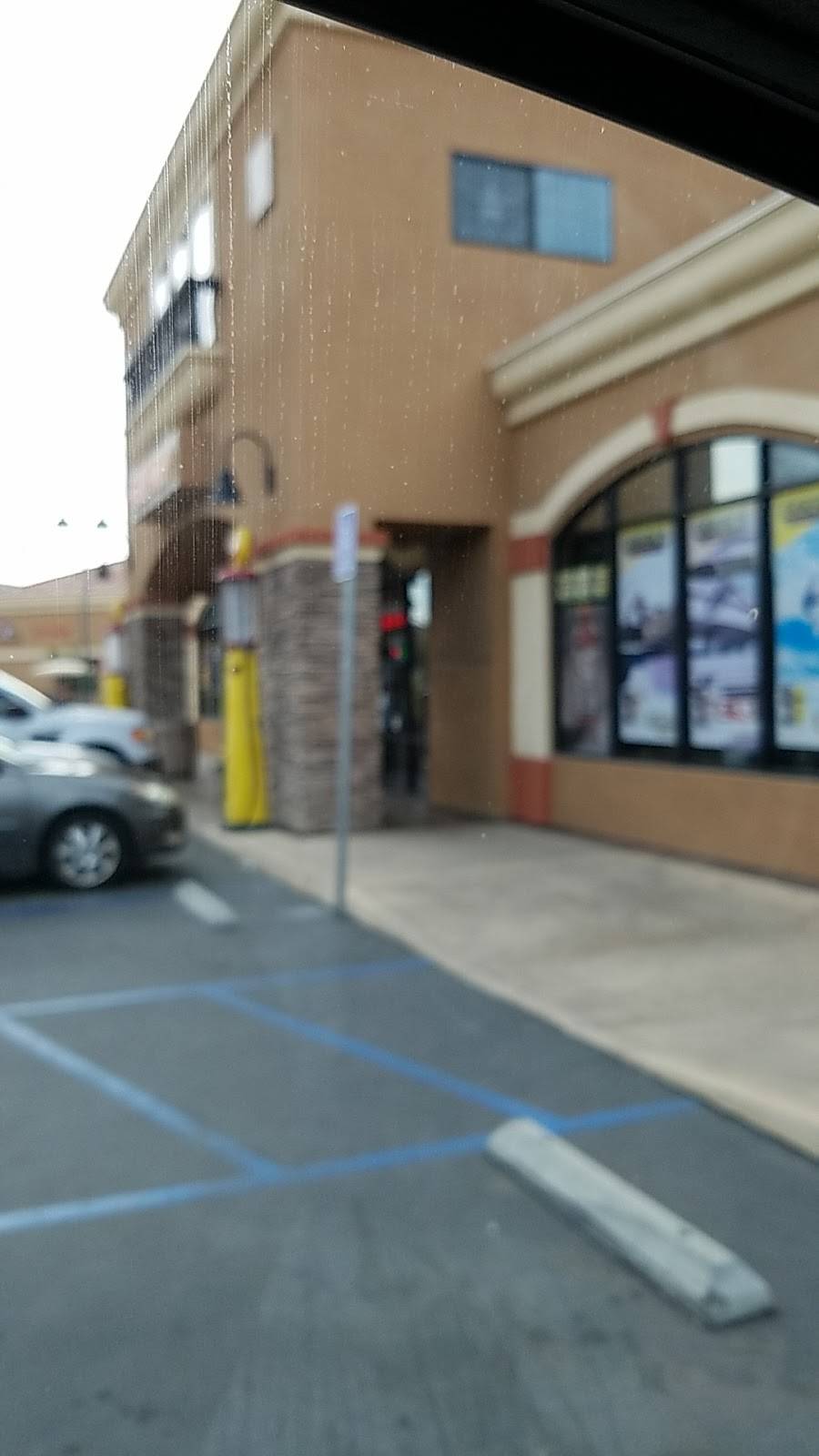 Subway | restaurant | 6599 Collins Dr, Moorpark, CA 93021, USA | 8055293959 OR +1 805-529-3959