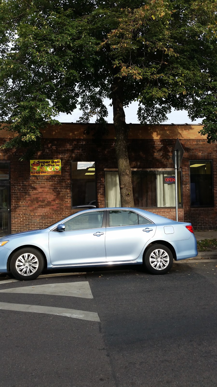 Super Deli and Coffee | restaurant | 2833 13th Ave S #118, Minneapolis, MN 55407, USA | 6125455060 OR +1 612-545-5060