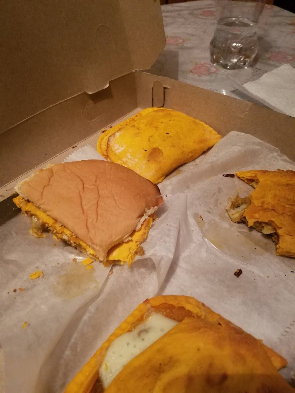 Joes Pizzeria | restaurant | 1121 Liberty Ave, Brooklyn, NY 11208, USA | 7182357373 OR +1 718-235-7373