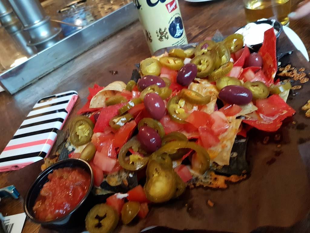 Grey Goat Pub & Grill | restaurant | 74 Main St S, Newmarket, ON L3Y 3Y6, Canada | 9058980418 OR +1 905-898-0418