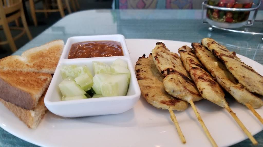 Emerald II Thai Cuisine | restaurant | 27227 Pacific Hwy S, Federal Way, WA 98003, USA | 2539412022 OR +1 253-941-2022