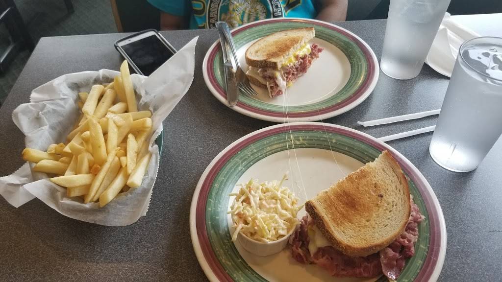 House of Reuben | restaurant | 7850 Metro Pkwy, Sterling Heights, MI 48312, USA | 5869772700 OR +1 586-977-2700