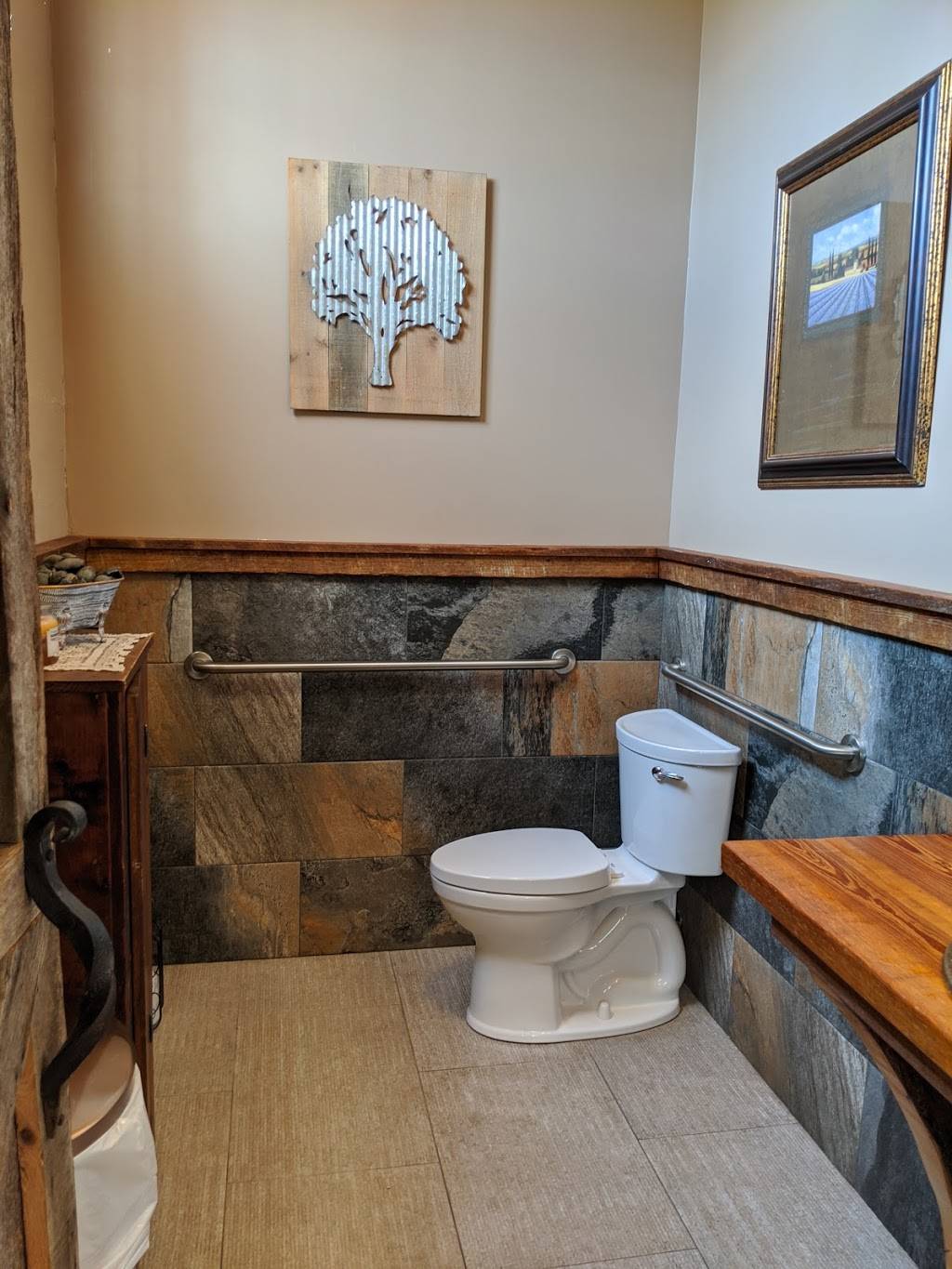 Yellow Deli Bakery | restaurant | 22 N Polk Ave, Arcadia, FL 34266, USA | 8638841212 OR +1 863-884-1212