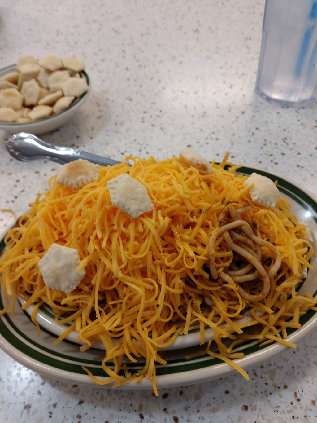 Skyline Chili | restaurant | 8906 Kingsridge Dr, Centerville, OH 45458, USA | 9374343952 OR +1 937-434-3952