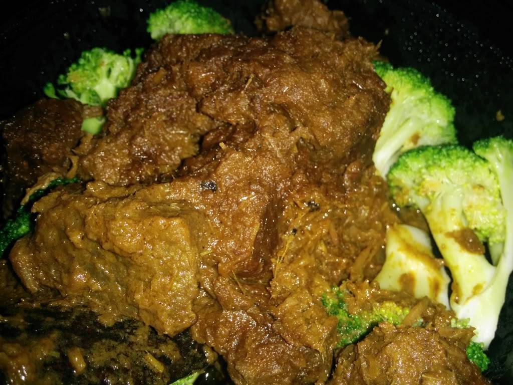 Banana Leaves Asian Cafe | restaurant | 1619, 160 Congressional Ln, Rockville, MD 20852, USA | 3012308908 OR +1 301-230-8908