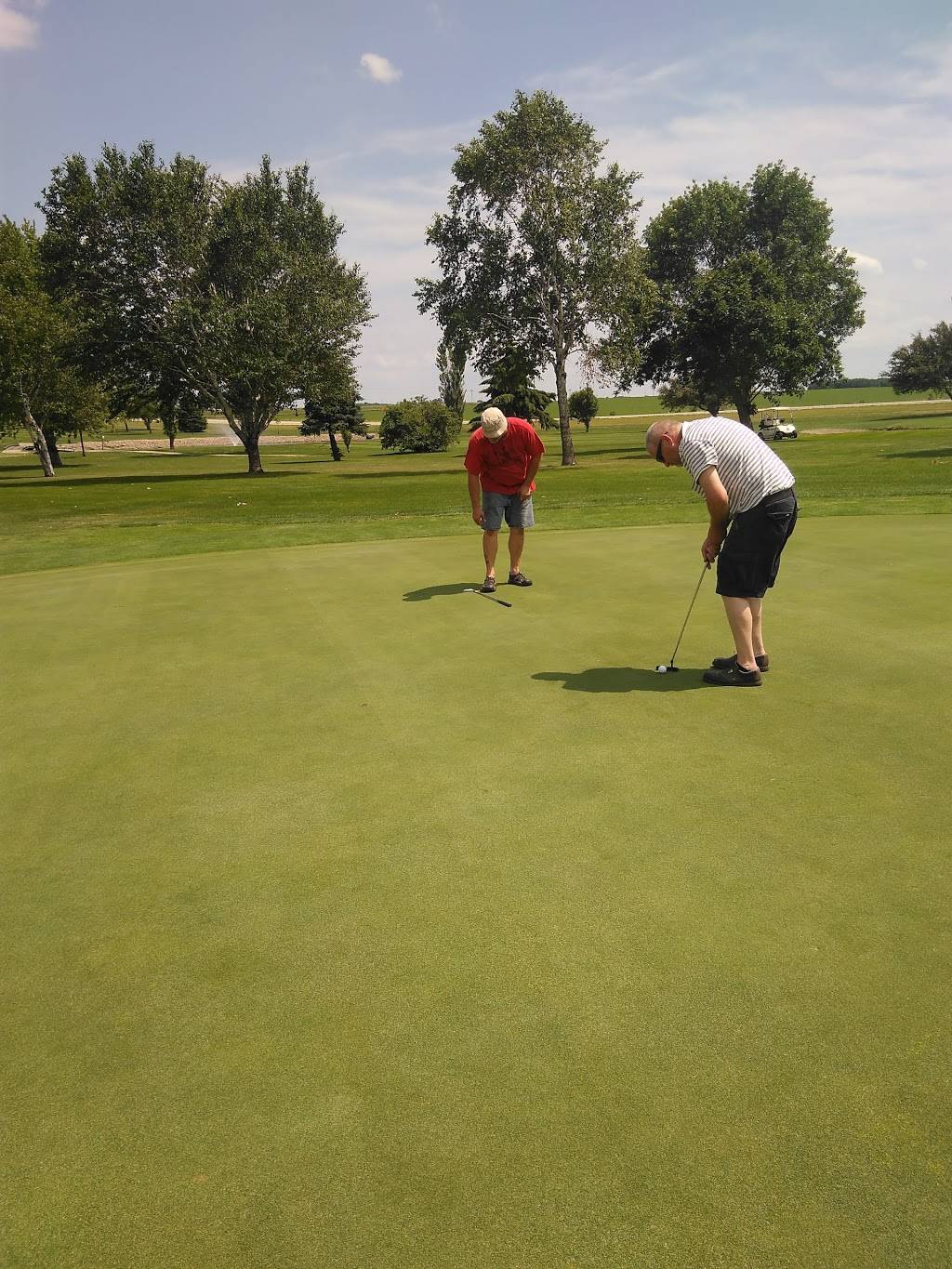 Gruis Recreation Area / The Barn | restaurant | 2724 360th St, Buffalo Center, IA 50424, USA | 6419265393 OR +1 641-926-5393