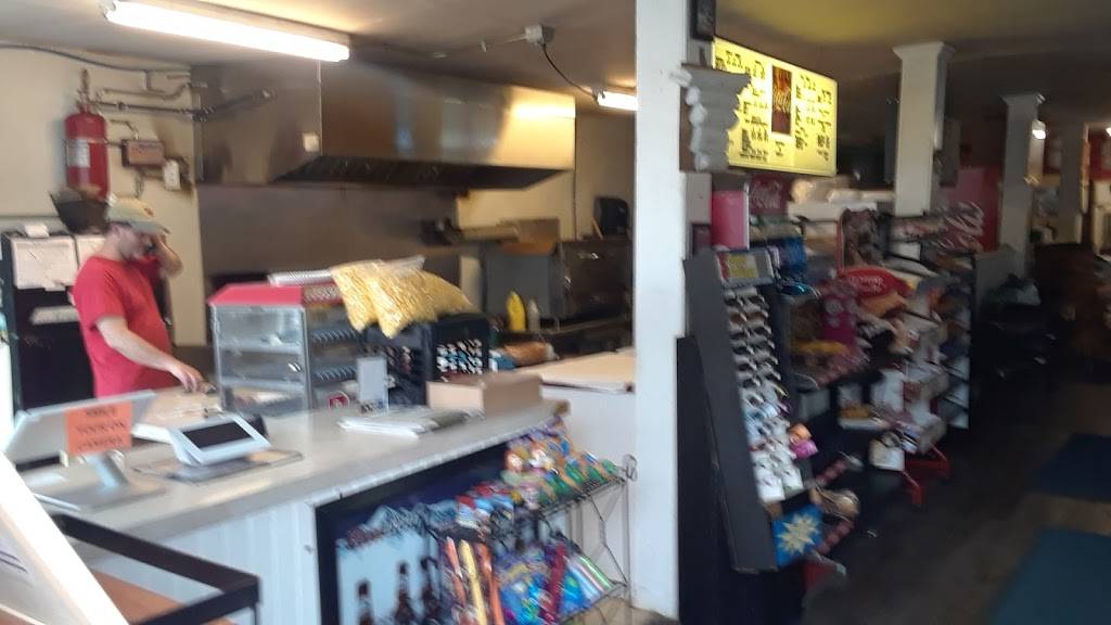 Eddies Market | restaurant | 1147 Pequawket Trail, Steep Falls, ME 04085, USA | 2076755030 OR +1 207-675-5030