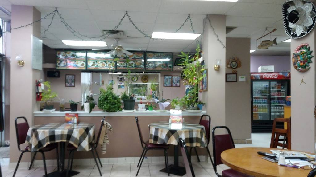 Juanitas Restaurant | restaurant | 15883 Redland Rd, Derwood, MD 20855, USA | 3019637090 OR +1 301-963-7090