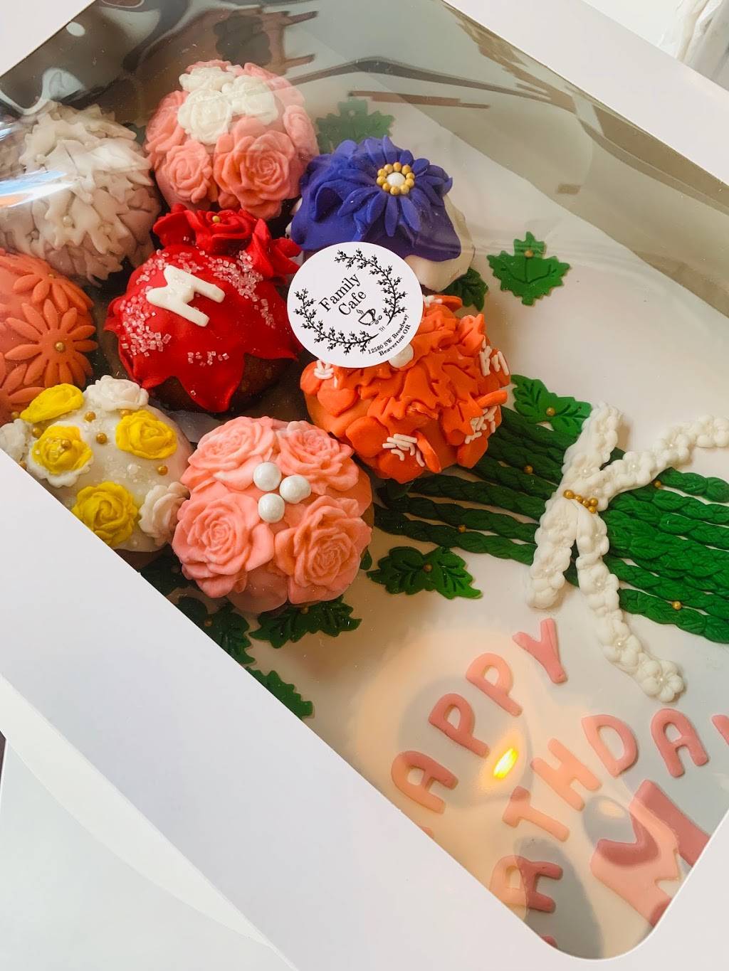 Family Café | restaurant | 12580 SW Broadway St, Beaverton, OR 97005, USA | 5036262112 OR +1 503-626-2112