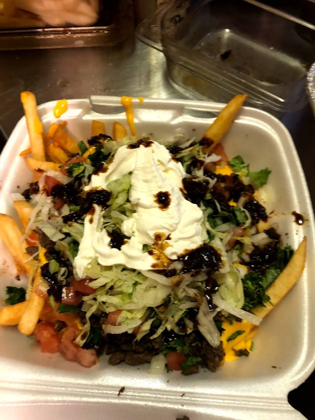 Qs Tips & Wings Bar B Que | restaurant | 2517 W 79th St, Chicago, IL 60652, USA | 7739126498 OR +1 773-912-6498