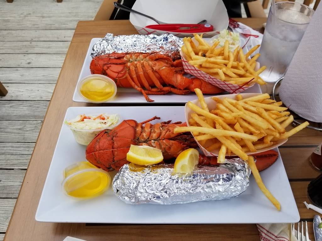 Jordan Lobster Farms | restaurant | 1 Pettit Pl, Island Park, NY 11558, USA | 5168893314 OR +1 516-889-3314