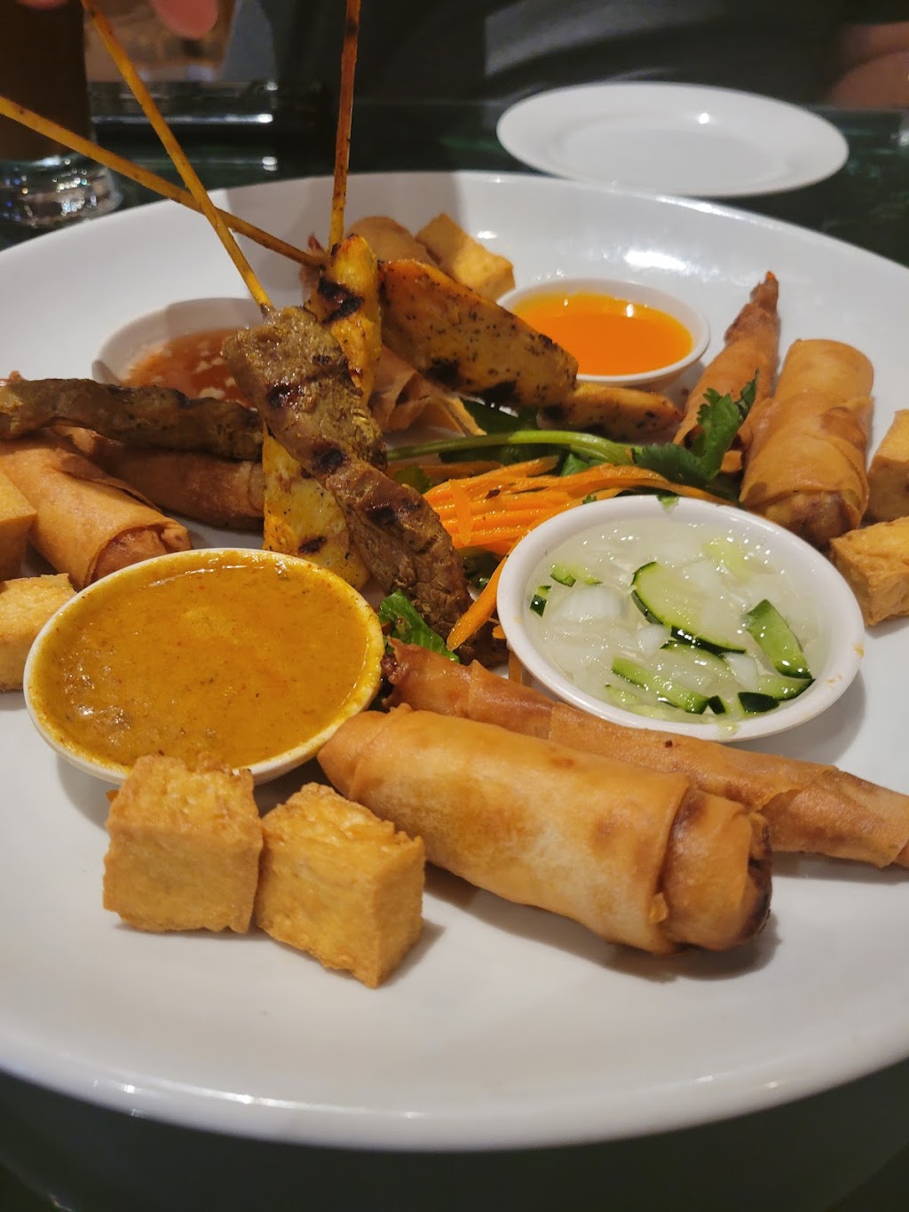 Thai Red Chilis | restaurant | 3507 N Ware Rd, McAllen, TX 78501, USA | 9566830515 OR +1 956-683-0515