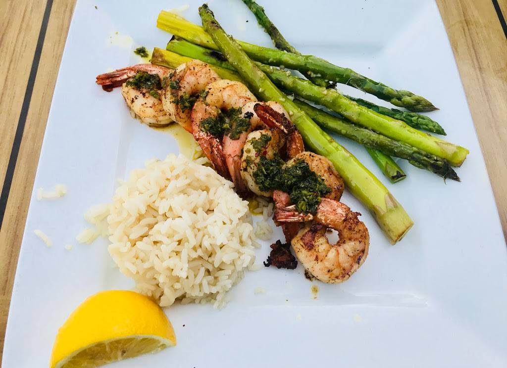 Frescos Waterfront Bistro | restaurant | 300 2nd Ave NE, St. Petersburg, FL 33701, USA | 7278944429 OR +1 727-894-4429