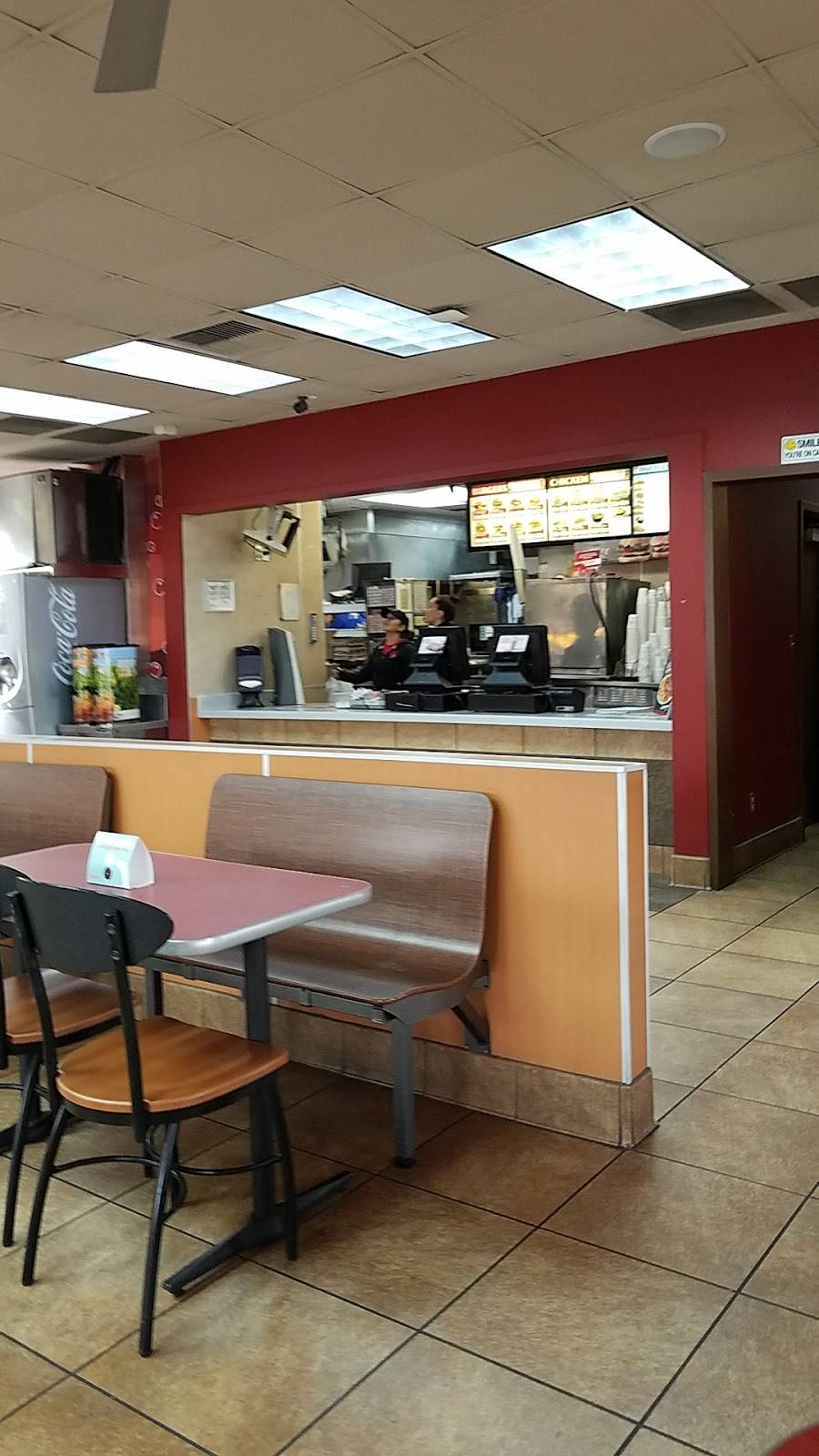 Jack in the Box | restaurant | 2901 Airline Dr, Houston, TX 77009, USA | 2819011763 OR +1 281-901-1763