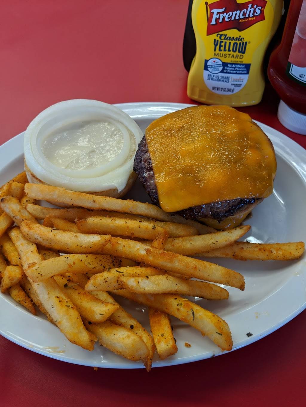 Burger Girl Diner | restaurant | 3334 Frankfort Ave, Louisville, KY 40206, USA | 5027095454 OR +1 502-709-5454