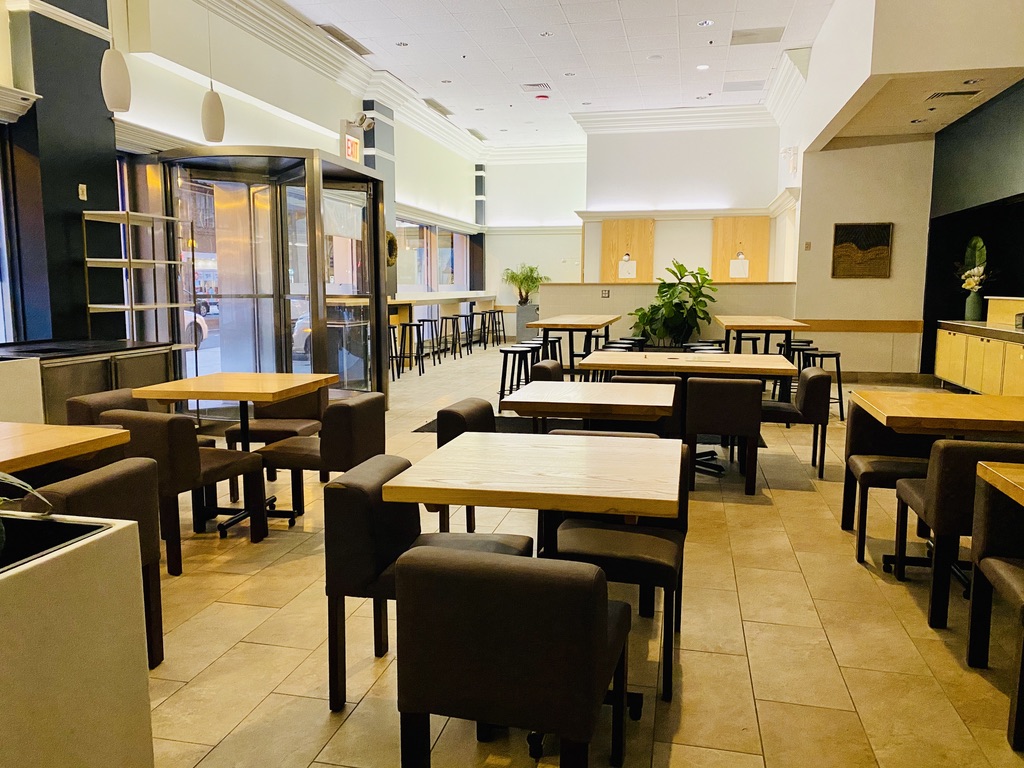 Lotus Banh Mi | restaurant | 200 W Adams St, Chicago, IL 60606, USA | 3126009774 OR +1 312-600-9774