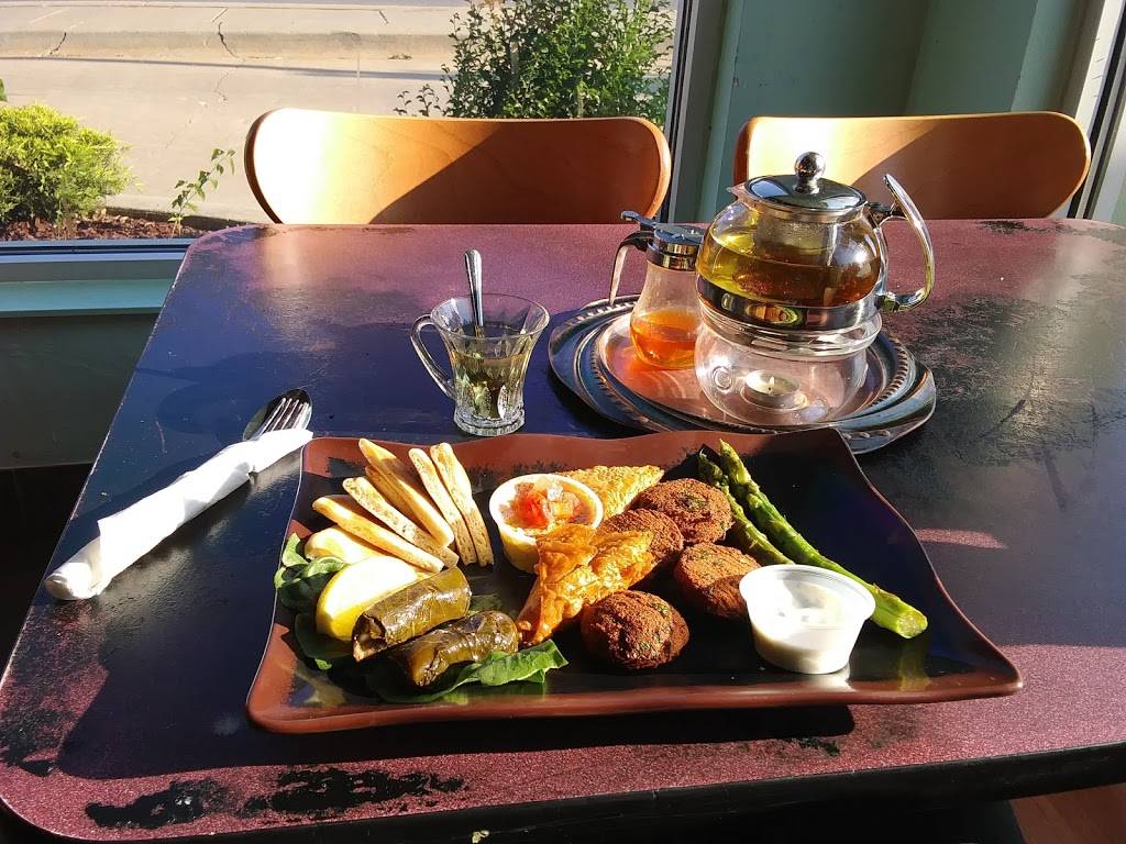 Basil Mediterranean Cafe | restaurant | 211 NW 23rd St, Oklahoma City, OK 73103, USA | 4056023030 OR +1 405-602-3030