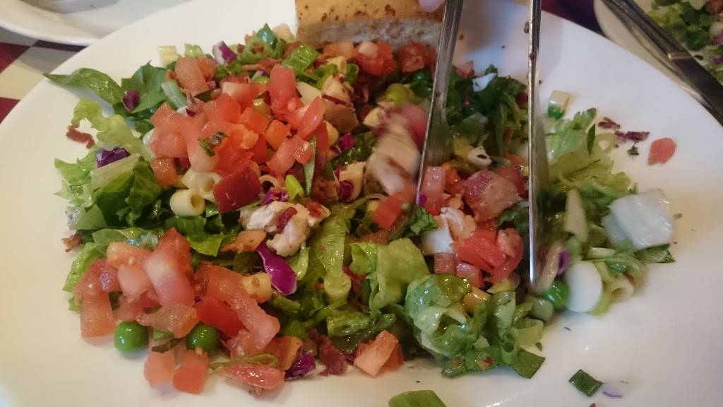 Giordanos | restaurant | 1527 Chicago Ave, Evanston, IL 60201, USA | 8474755000 OR +1 847-475-5000